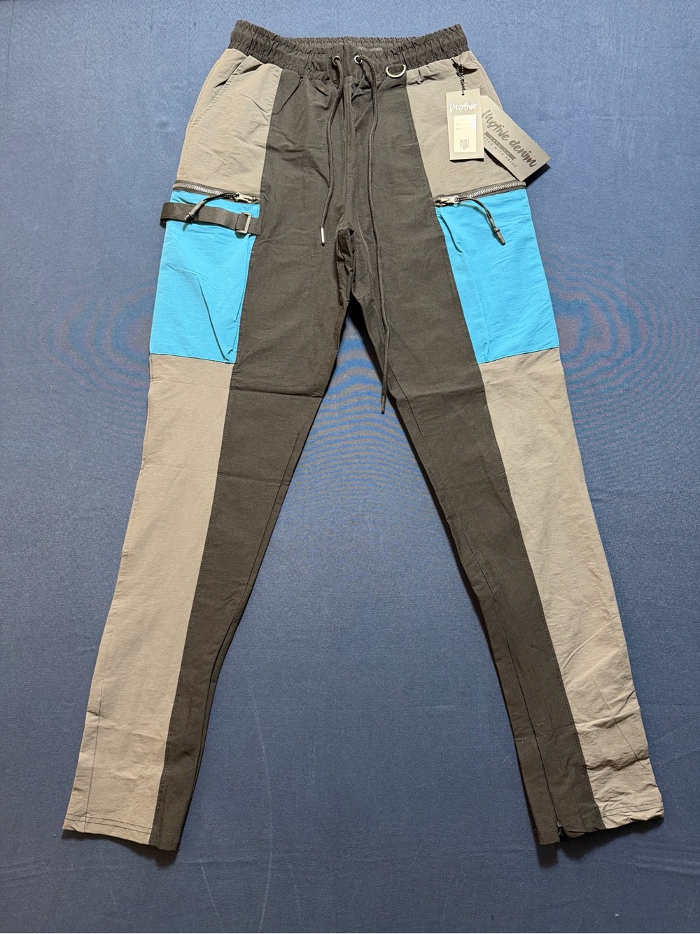 Motive Denim 100% Nylon Size S NWT Cargo Jogger Pants